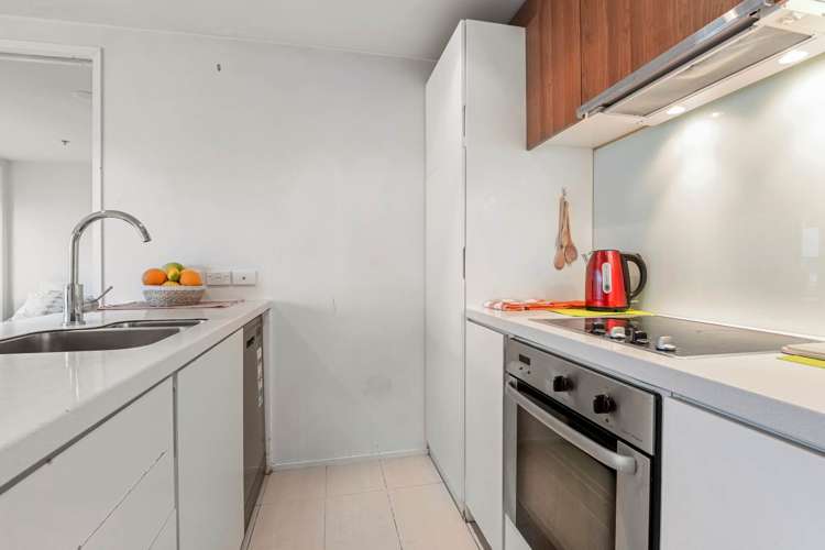 222/4 Dockside Lane Auckland Central_5