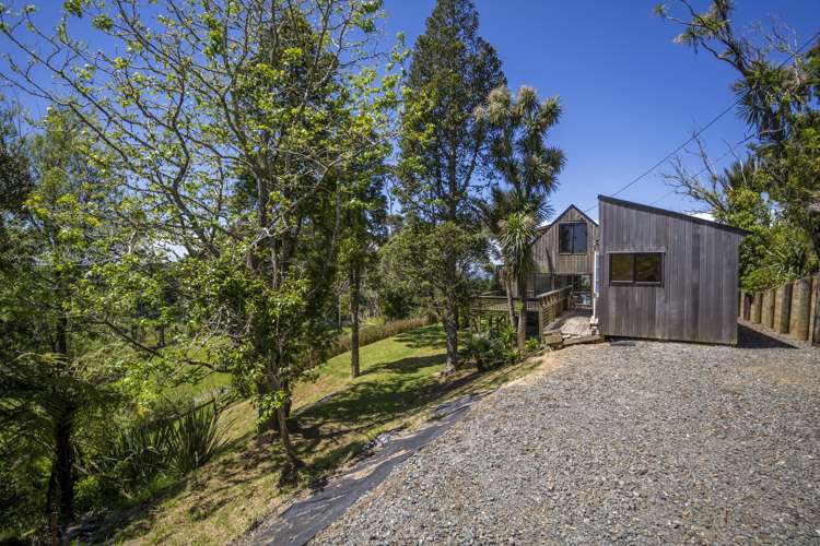 62 Caton Road Waitakere_24