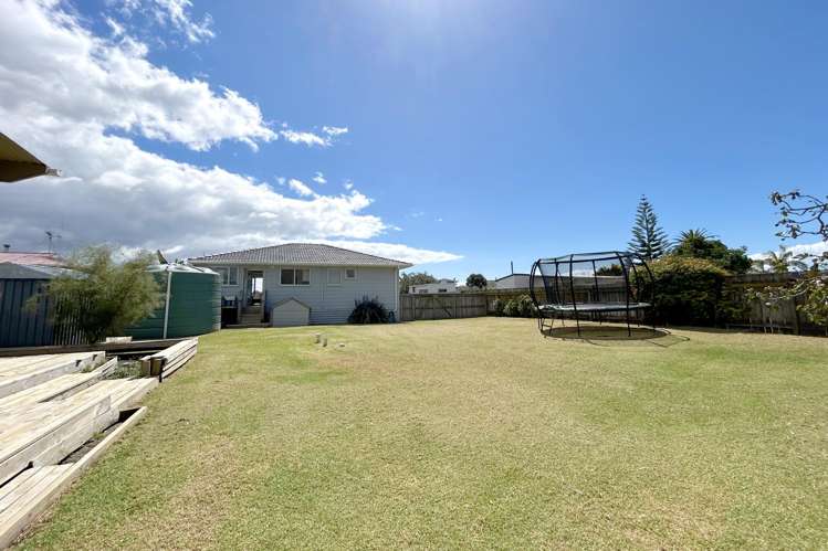 9 Puriri Avenue Kaiaua_23