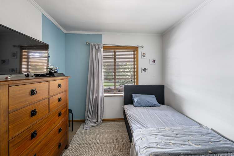 77 Harold Holt Avenue Onekawa_8