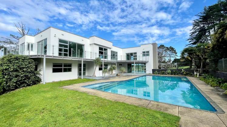 77 James Paige Lane Riverhead_0