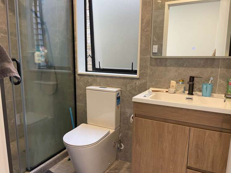 84 Alton Avenue Hillcrest_9