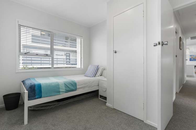 2 Grove Road Devonport_12