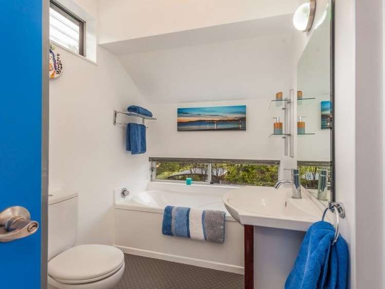 4 Kilgour Terrace Huia_10