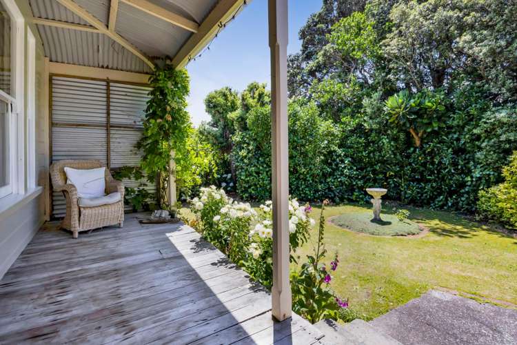 207 Egmont Street Patea_46