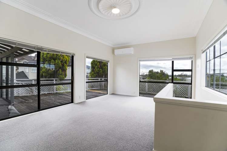 10 Louvain Avenue Mount Roskill_9