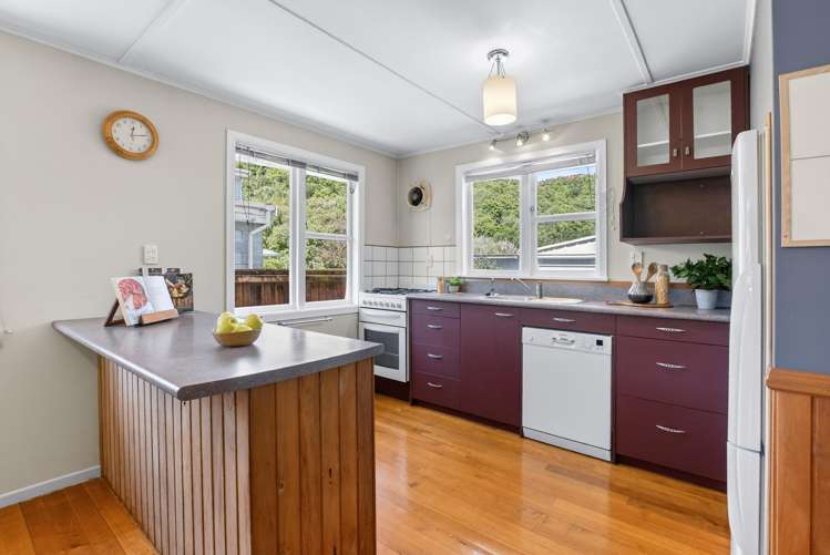 47 Riwai Street Paraparaumu_1