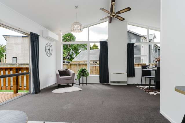 16 Pickering Crescent Chedworth_2