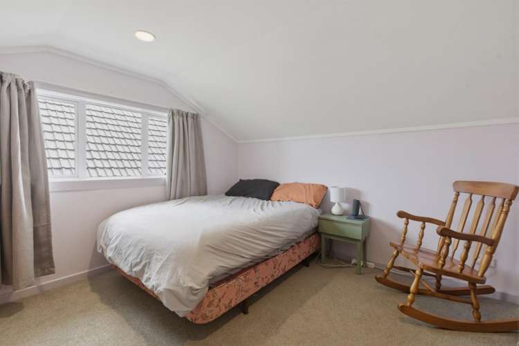 60 Tukapa Street Westown_15