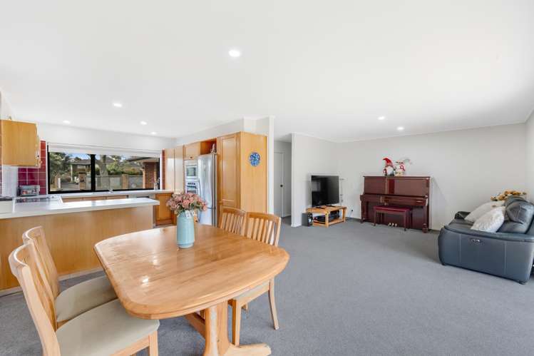 21A Eastern Beach Road Eastern Beach_11