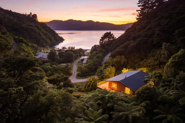 Walk-In Ready Coastal Retreat