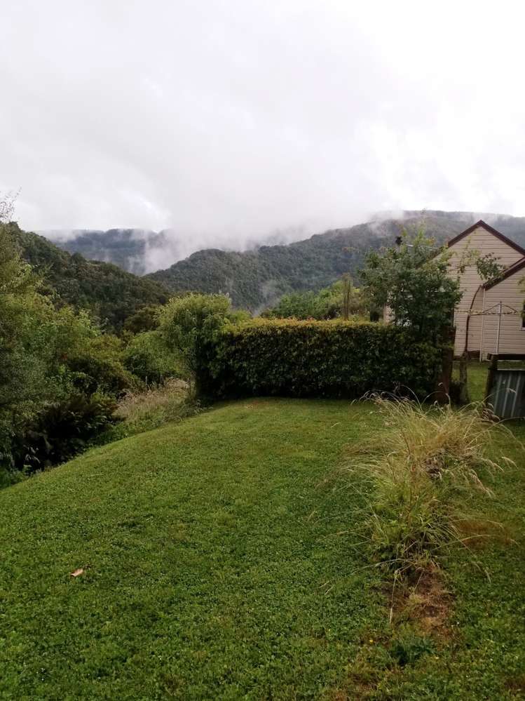 16 Tui Terrace Waipori Falls_7