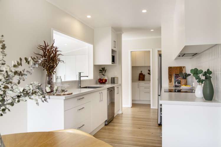 725 Te Atatu Road Te Atatu Peninsula_12