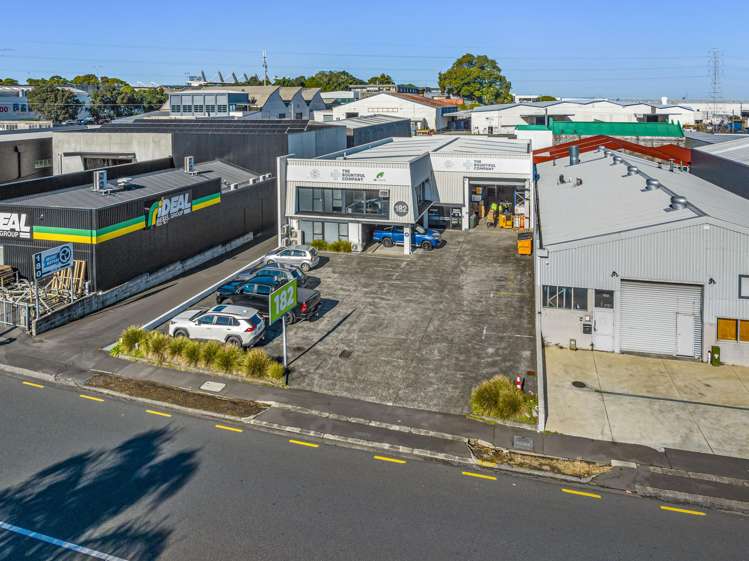 182 Station Road Penrose_5