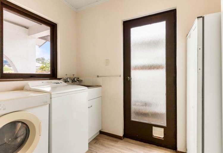 A/37 Beach Road Manly_13