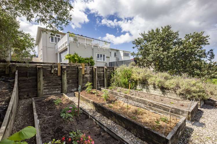 54 Quadrant Road Onehunga_6