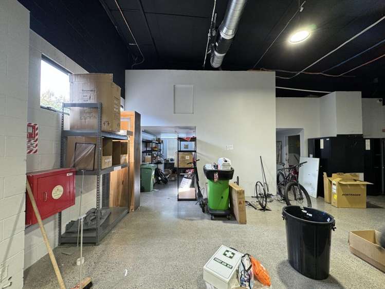 402 Broadway Newmarket_12