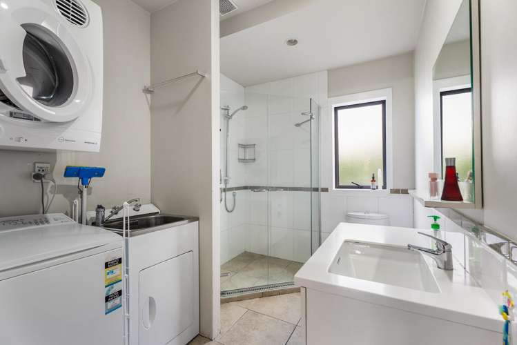 92 Ash Street Avondale_8