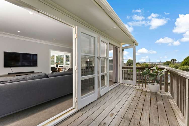 66 Divich Avenue Te Atatu South_9