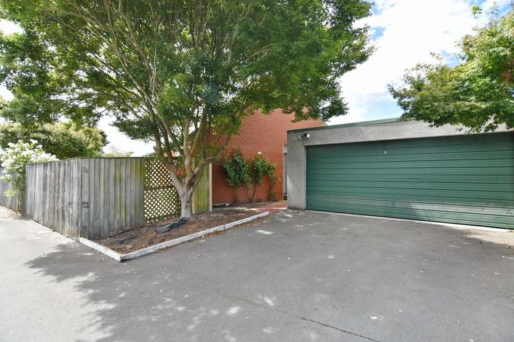 35e Larch Place Casebrook_17