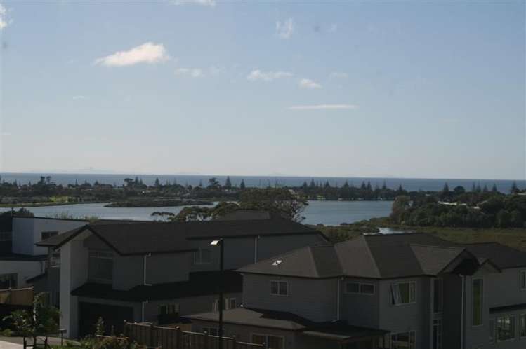 76 Bankside Road Silverdale_2