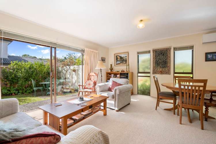 1/32 Scarlock Avenue Browns Bay_8