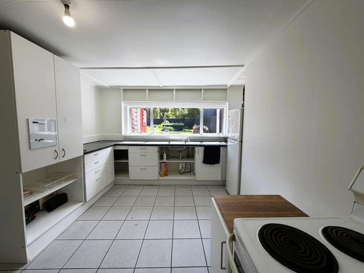 15 Threadneedle Street Greymouth_10