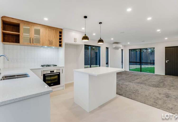 6D Becker Drive Weymouth_17