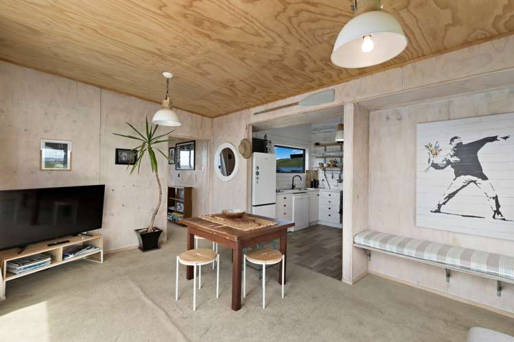 31 Violet Street Riverton_8