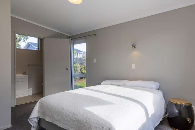 6 Kohatu Parade Wharewaka_30