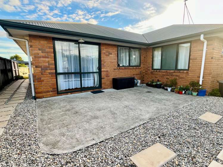 10 Woodgreen Way Hamilton East_11