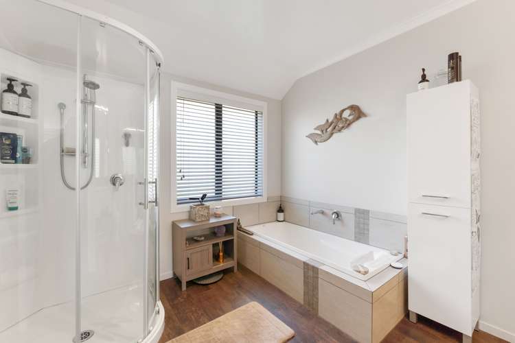 10 Greenfield Lane Stoke_10