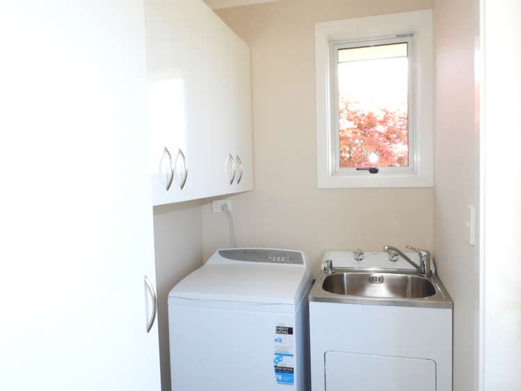 2 Lark Street Oamaru_8