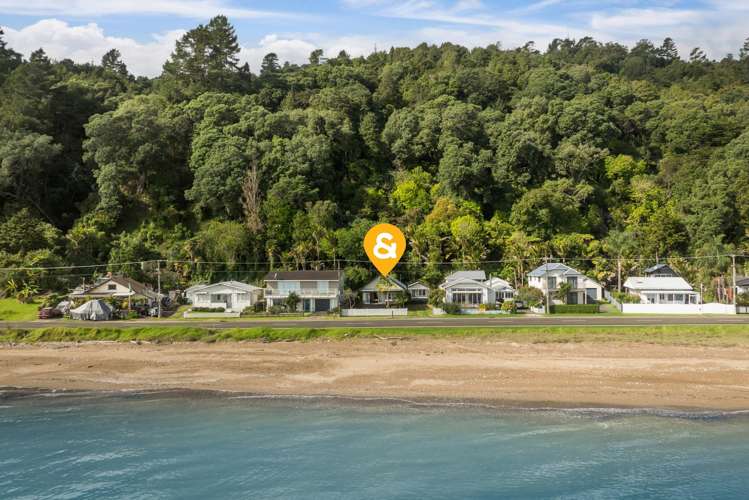 346 Thames Coast Road, Thornton Bay_1