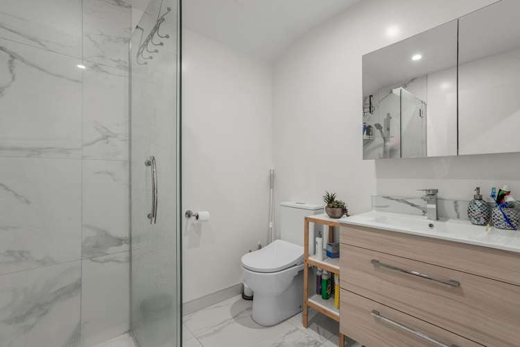 1/320 Oxford Terrace Avalon_11