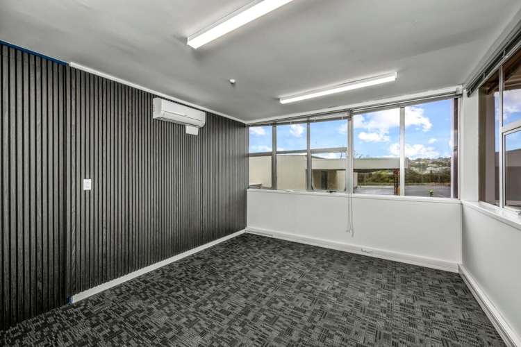32 & 38-44 Bruce McLaren Road Henderson_19