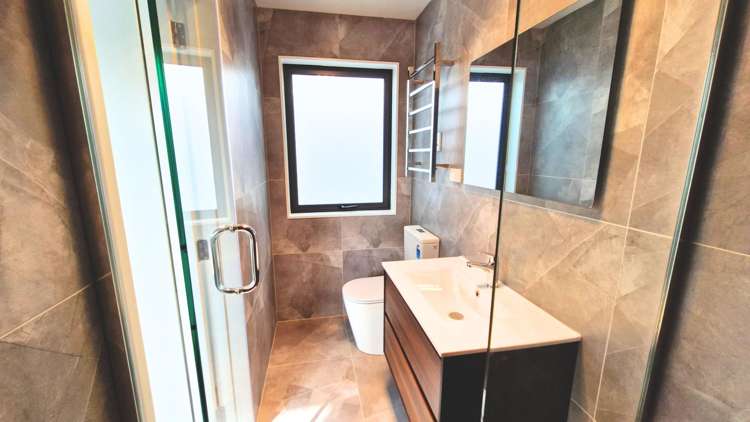 90D Moire Road Massey_12