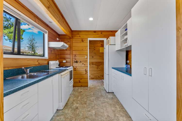 124 Brightside Road Stanmore Bay_8