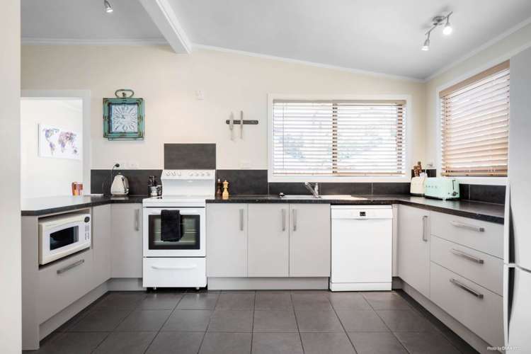 1/4 Argyle Avenue Pahurehure_7