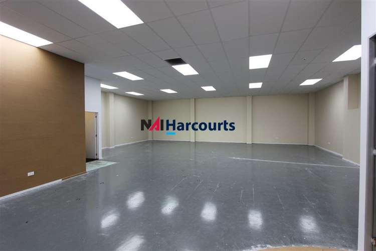 64 Barrys Point Road Takapuna_3