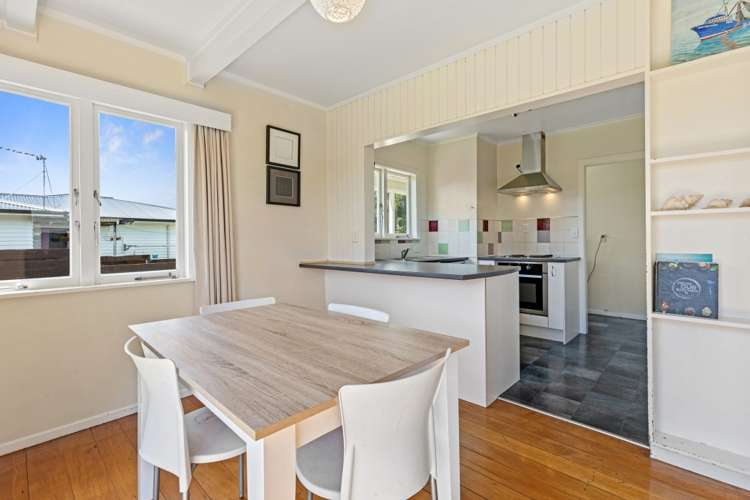 60 Margaret Road Bellevue_15