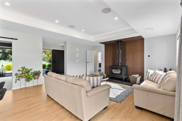 51 Pigeon Valley Road Wakefield_8