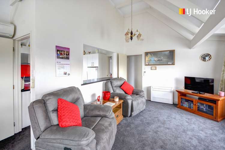 16 Edwin Street Caversham_13