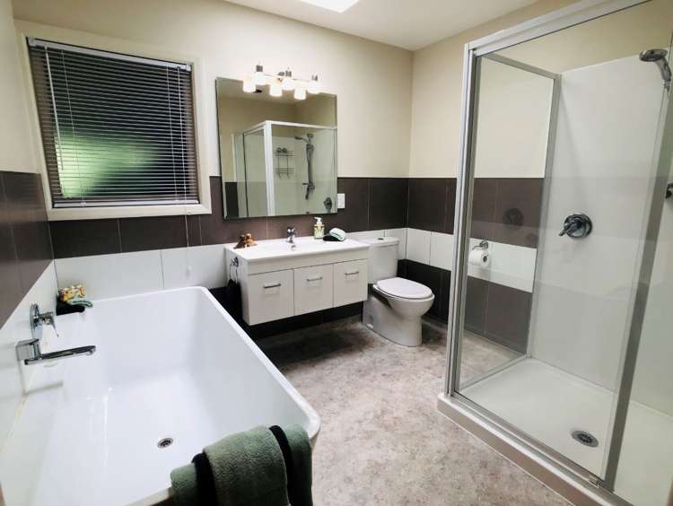 8 Burwood Road Matamata_16