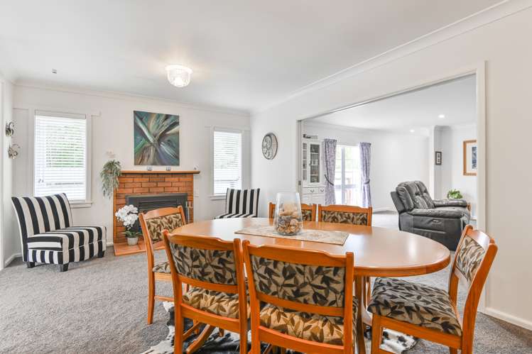 909 Harding Road Camberley_6