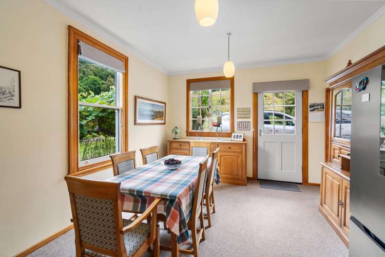 5849 Christchurch Akaroa Road Barrys Bay_27