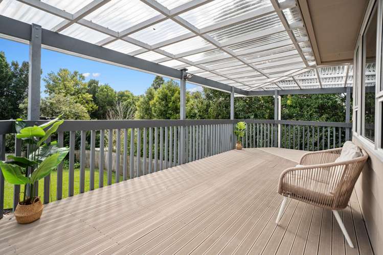 21 Celeste Place Totara Vale_12