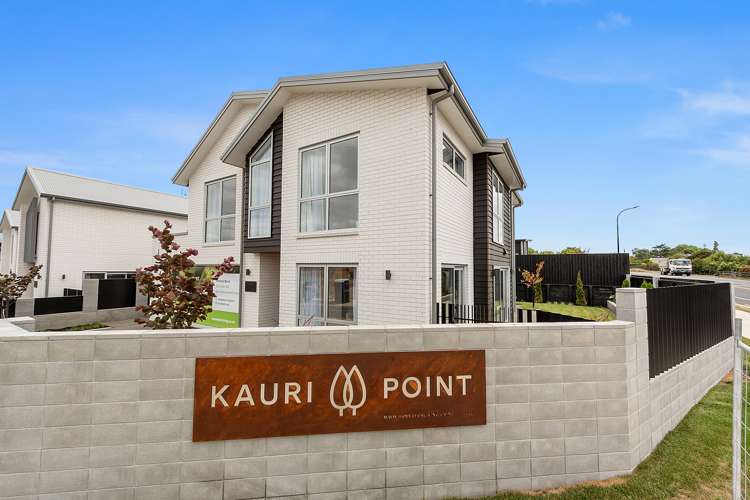 45 Kauri Point Drive Rototuna North_16