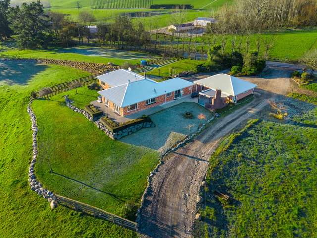 744 Motukaika Road, Maungati