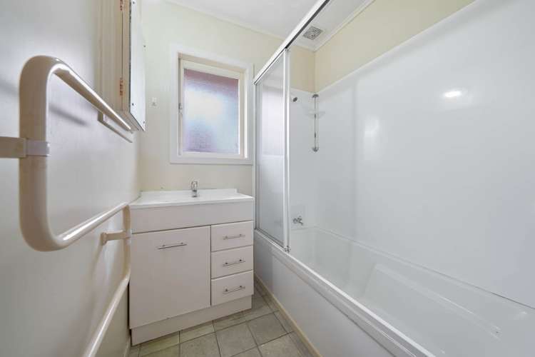 11 & 13 Toru Street Te Atatu Peninsula_13